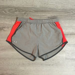 Under Armour Shorts with Pockets and Lining